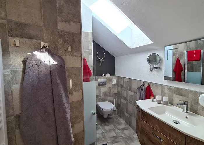 Catina Бад-Кляйнкірхгайм